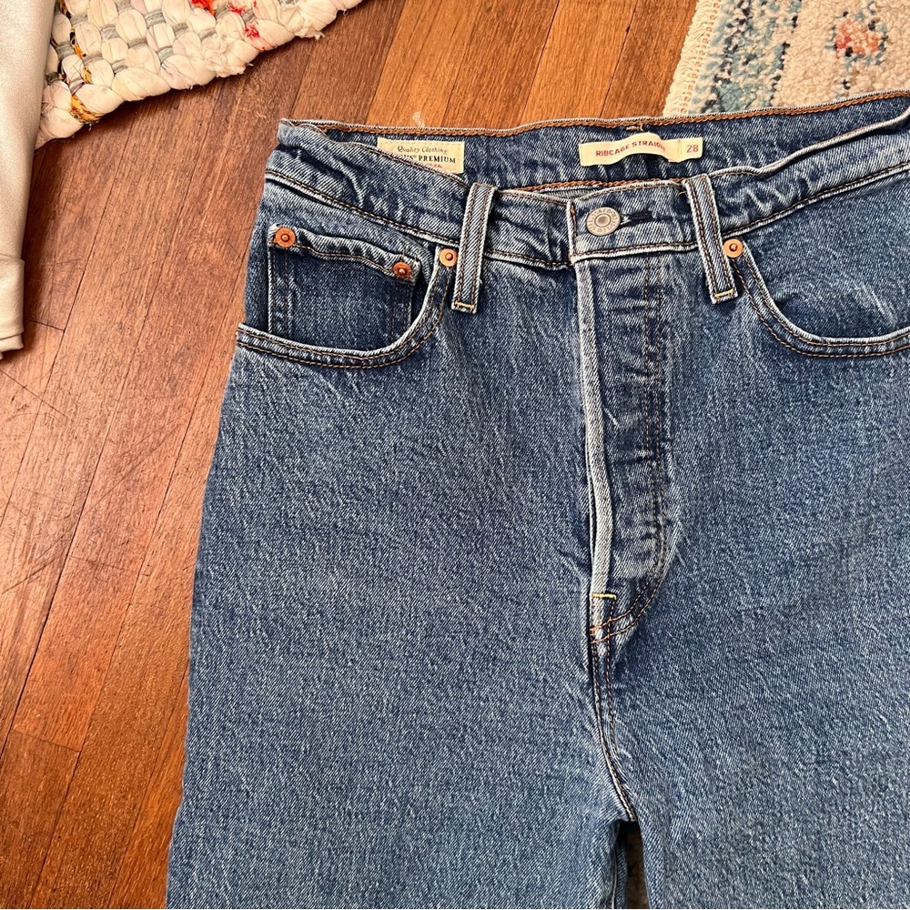 Levis Ribcage jeans